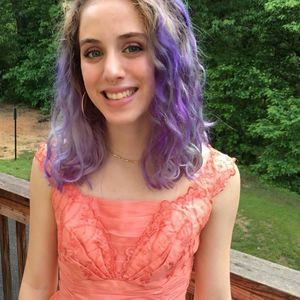 Meet your Posher, Angelina